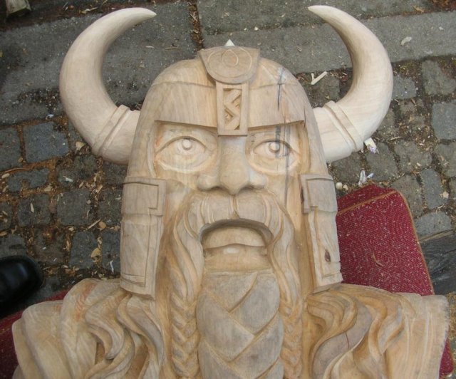 3. Viking, detail hlavy